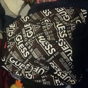 Guess Long Sleeved Sweatshirt